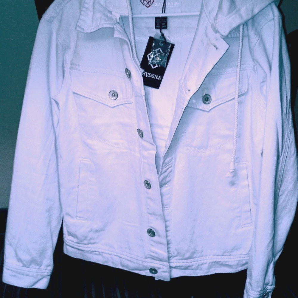 Kayden.K Anywhere white lg Jean w hoodie Jacket